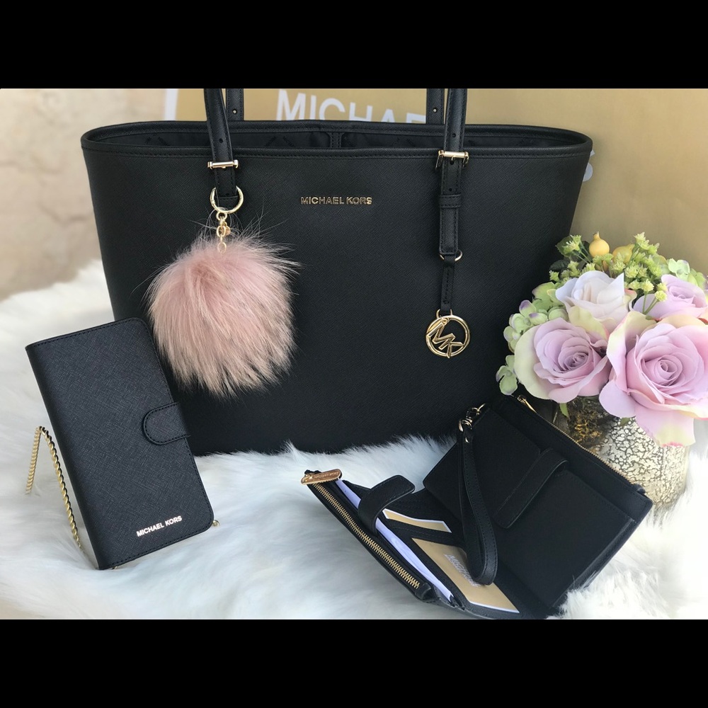 🌷MICHAEL KORS Black Carryall Jet Set Tote Set🌷 - Picture 2 of 8